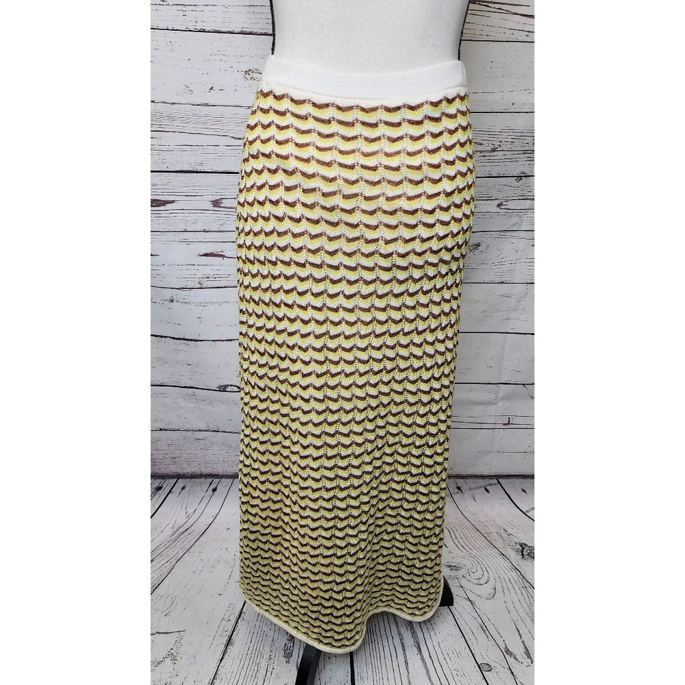 Zara Pointelle Knit Skirt Size Small‎ NWOT